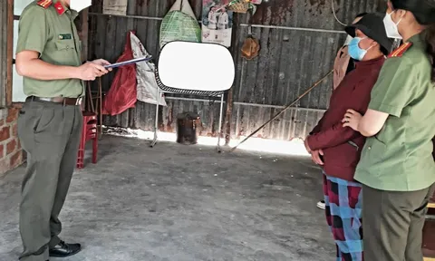 Bình Định: Khởi tố nhóm người trong đường dây làm giả 17 sổ đỏ