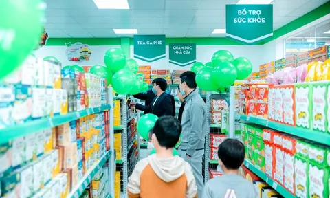 Doanh nhân Phạm Quang Trường - Nguyễn Thị Diễm Hằng tiên phong vượt sóng dữ phát triển thành công chuỗi siêu thị thuần Việt