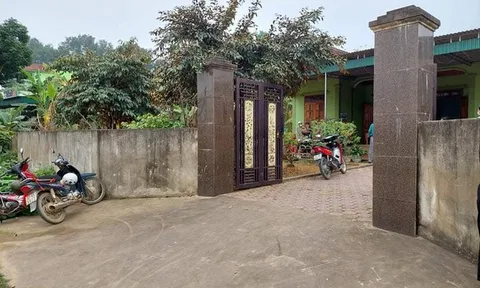 Nghệ An: Mẹ hốt hoảng phát hiện con trai tử vong trên giường