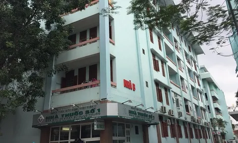 Người đàn ông ngã từ tầng 4 bệnh viện xuống tử vong, nghi trộm đồ của bệnh nhân