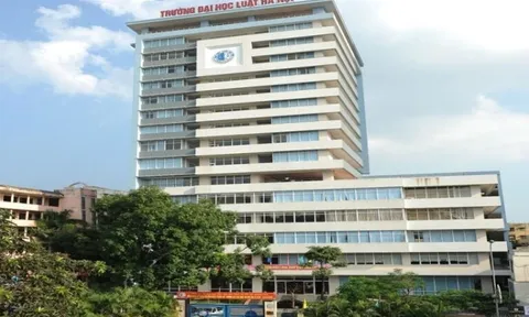 ĐH Luật Hà Nội lên tiếng vụ trưởng khoa bị tố cưỡng dâm cô gái