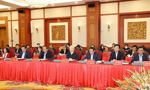 Bộ Chính trị thống nhất ban hành Nghị quyết mới về phát triển Thủ đô Hà Nội