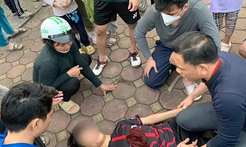 Kịp thời cứu nam thanh niên có dấu hiệu co giật, ngã quỵ trên phố