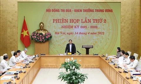 Thi đua, khen thưởng phải thực sự thiết thực, hiệu quả, xuất phát từ nhân dân, bắt đầu từ nhân dân