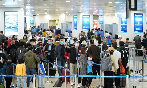 TP.HCM kiến nghị tạm ngưng khai báo y tế với người nhập cảnh vào Việt Nam