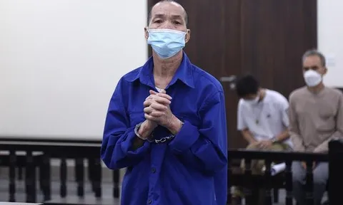 Hà Nội: Chém vợ chồng anh trai vì mâu thuẫn đất đai