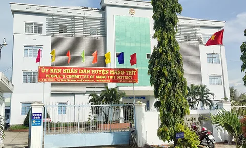 Kê khai lý lịch không trung thực, Chủ tịch huyện ở Vĩnh Long bị kỷ luật