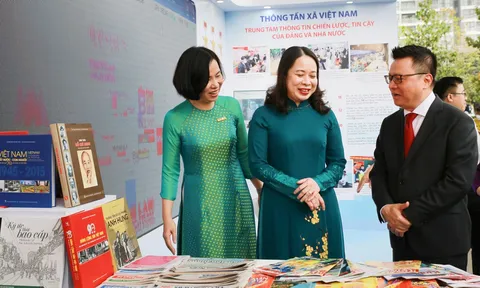 Báo chí thích ứng với chuyển đổi số