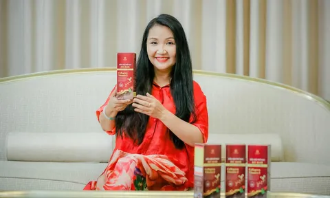 Bí quyết chăm sóc mái tóc đen mượt, suôn dài của nghệ sĩ Ngân Quỳnh
