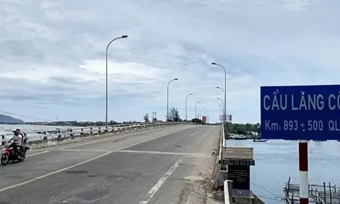 Điều tra vụ 2 nhóm thanh niên hỗn chiến khiến 5 người thương vong