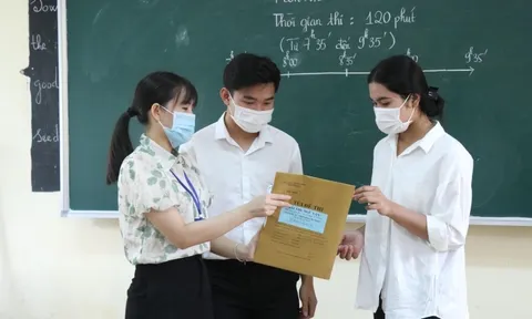 Làm lộ đề thi tốt nghiệp THPT có thể bị xử lý thế nào?