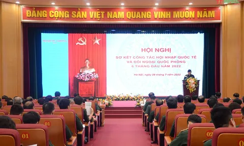 Hoàn thiện thể chế, hành lang pháp lý về hội nhập quốc tế và đối ngoại quốc phòng