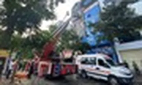 Chủ tịch nước chia buồn với gia đình 3 cảnh sát PCCC Hà Nội
