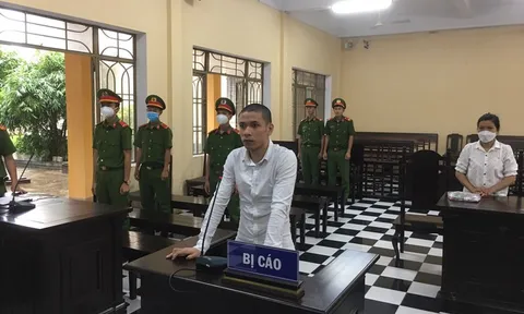 Chém cha suýt chết vì chuyện chia đất, nghịch tử lĩnh 17 năm tù
