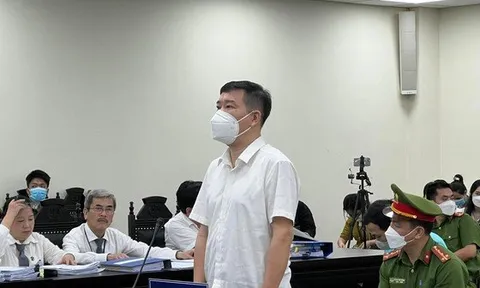 Cựu Trưởng Công an Tây Hồ lĩnh án 7,5 năm tù