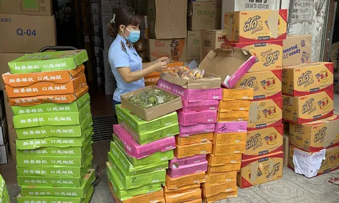 Hà Nội: Thu giữ gần 11.000 bánh trung thu không rõ nguồn gốc
