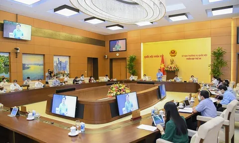Cho ý kiến và thông qua Nội quy kỳ họp Quốc hội (sửa đổi) tại kỳ họp thứ 4