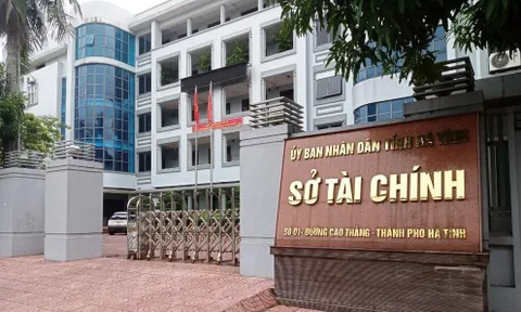 Bắt Giám đốc Trung tâm Tư vấn và Dịch vụ Tài chính công tỉnh Hà Tĩnh