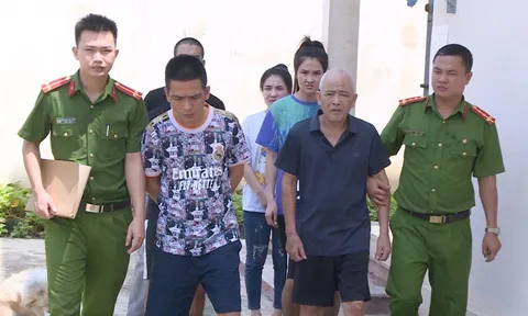 Bắt trùm ma tuý Trung 'khơi' cùng người thân