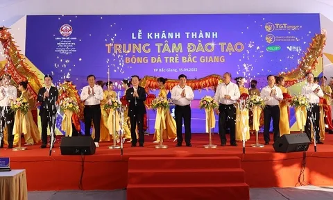 Hanoi FC khánh thành Trung tâm đào tạo bóng đá trẻ Bắc Giang