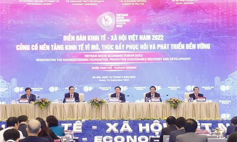 Đẩy mạnh cải cách thể chế, hoàn thiện chính sách về đất đai