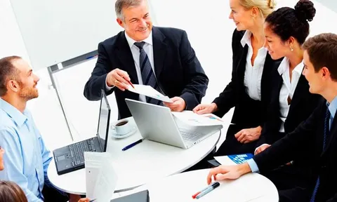 Luật sư định hướng nghề pháp chế doanh nghiệp và góc nhìn tổng quan