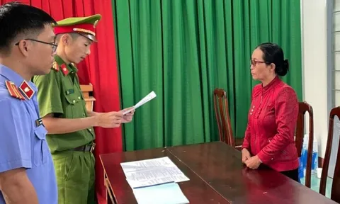 Khởi tố 'nữ quái' lừa chạy việc cho gần 50 người để chiếm đoạt tài sản