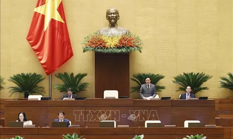 Thông qua Nghị quyết ban hành Nội quy kỳ họp Quốc hội (sửa đổi)