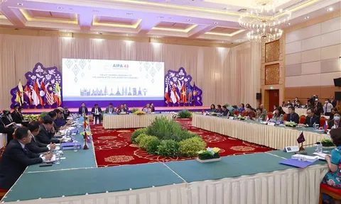 Thiết lập cơ chế Hội nghị cấp cao Quốc hội ba nước Việt Nam, Lào, Campuchia