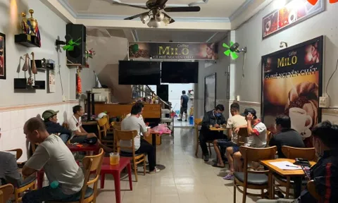 Bình Thuận: Bắt các đối tượng cá cược bóng đá