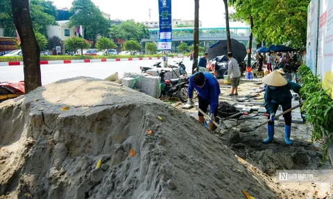 Vỉa hè mà biết nói năng…