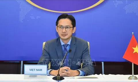 Thủ tướng bổ nhiệm 2 Thứ trưởng Bộ Ngoại giao