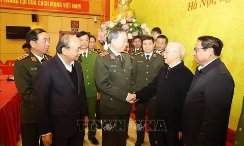 Tổng Bí thư Nguyễn Phú Trọng dự Hội nghị Đảng ủy Công an Trung ương