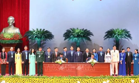 Chính phủ và Trung ương Đoàn ký kết Nghị quyết liên tịch giai đoạn 2022 - 2027