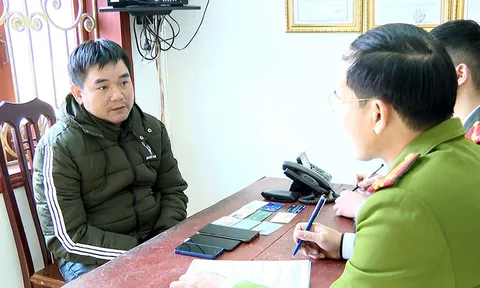 Lừa bán đồng hồ hiệu, chiếm đoạt gần 2 tỷ đồng