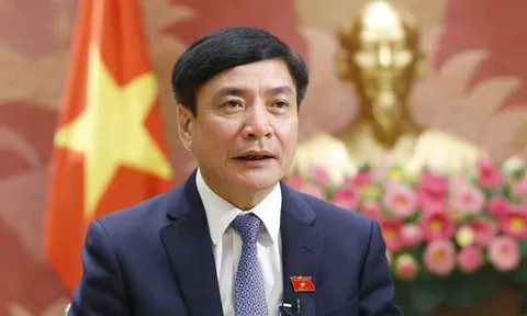 UBTVQH triệu tập kỳ họp Quốc hội bất thường, quyết định 5 vấn đề quan trọng, cấp bách