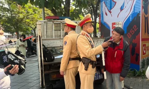 200 trường hợp vi phạm nồng độ cồn bị CSGT Hà Nội xử lý