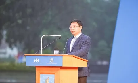 Thượng tôn pháp luật để xây dựng văn hóa giao thông an toàn