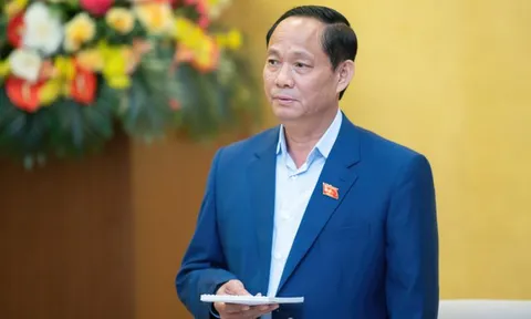 Uỷ ban Thường vụ Quốc hội cho ý kiến về dự án Luật Phòng thủ dân sự