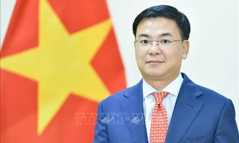 Thứ trưởng Ngoại giao Phạm Quang Hiệu dự Hội nghị Thượng đỉnh Chính phủ thế giới