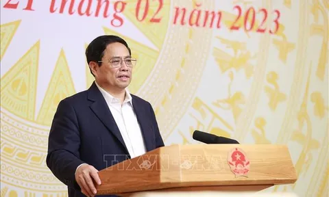 Thủ tướng chủ trì hội nghị trực tuyến toàn quốc về giải ngân vốn đầu tư công