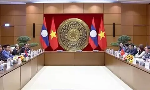 Không ngừng củng cố tin cậy, gắn bó giữa hai Quốc hội Việt Nam - Lào