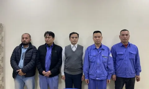 Hà Nội: Khởi tố, bắt tạm giam Giám đốc Trung tâm đăng kiểm 29-01S