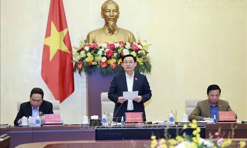 Chủ tịch Quốc hội: Chú trọng cả 'phòng' và 'chống' tiêu cực trong xây dựng pháp luật