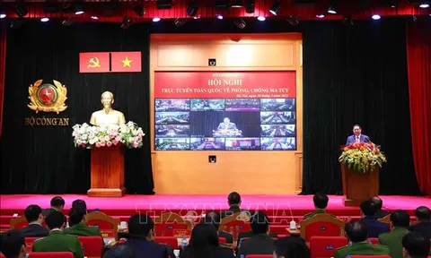Thủ tướng Phạm Minh Chính: Không 'khoán trắng' công tác phòng, chống ma túy cho lực lượng Công an