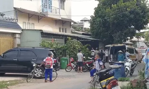Vợ phát hiện chồng tử vong trong tư thế treo cổ tại phòng trọ