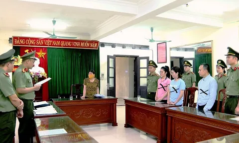 Khởi tố 2 giám đốc doanh nghiệp và nữ kế toán xuất khống 26 tỷ đồng tiền hóa đơn