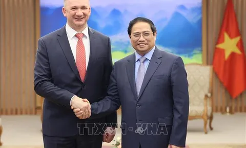 Thủ tướng Phạm Minh Chính tiếp Bộ trưởng Bộ Nội vụ Belarus