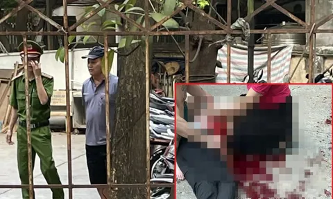 Người đàn ông bị đâm tử vong giữa đường phố ở Hà Nội