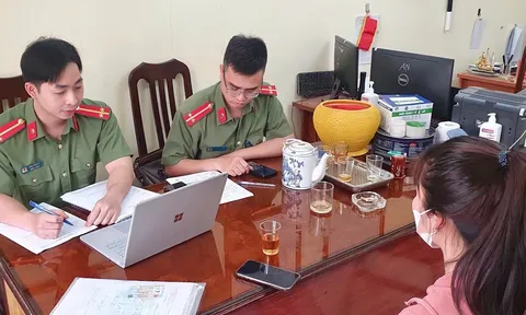 Hà Nội: Báo chốt thổi nồng độ cồn trên mạng xã hội, người phụ nữ bị xử phạt